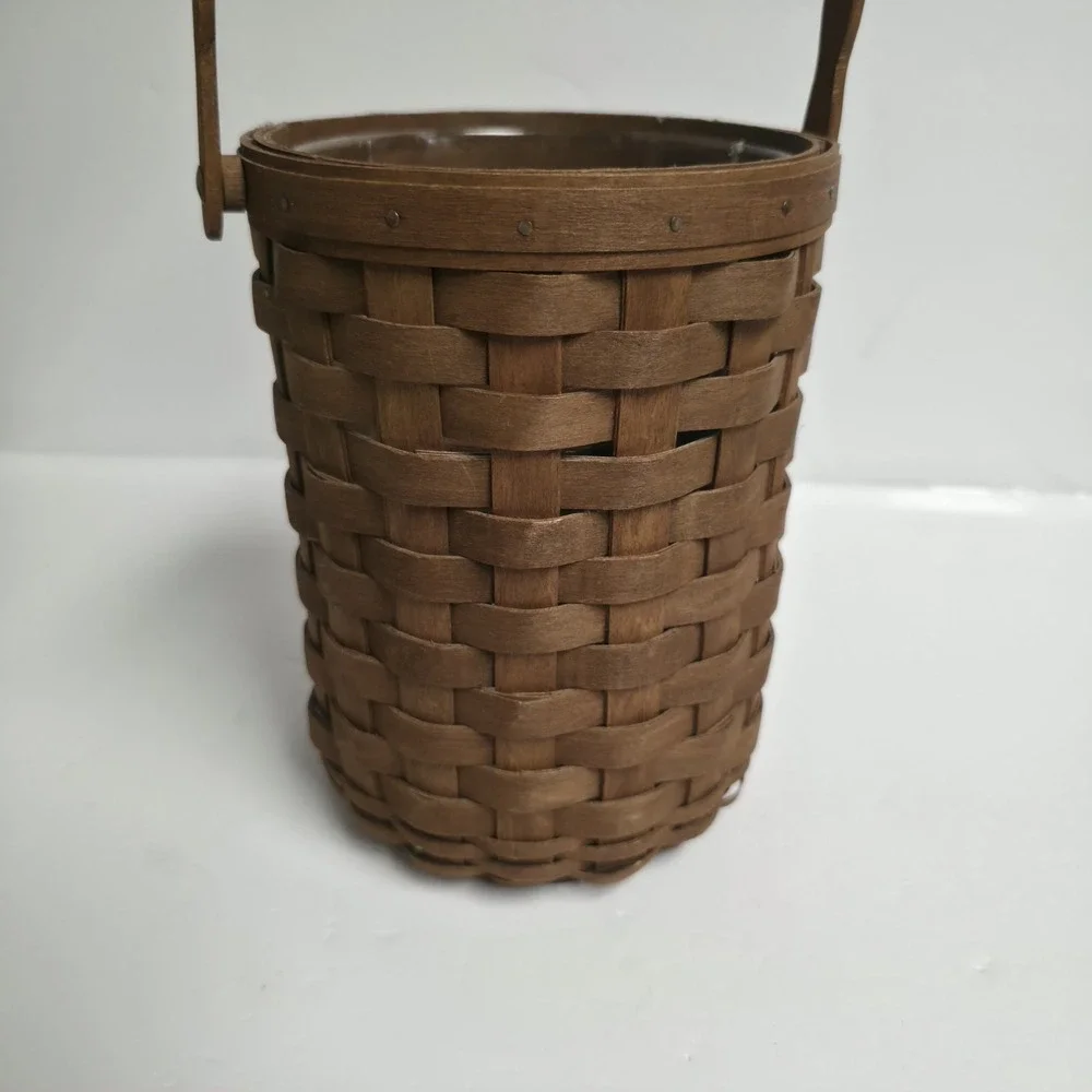 VTG 2001 Longaberger Tall Fruit Basket Round Woven Wood Single Swing Handle Line